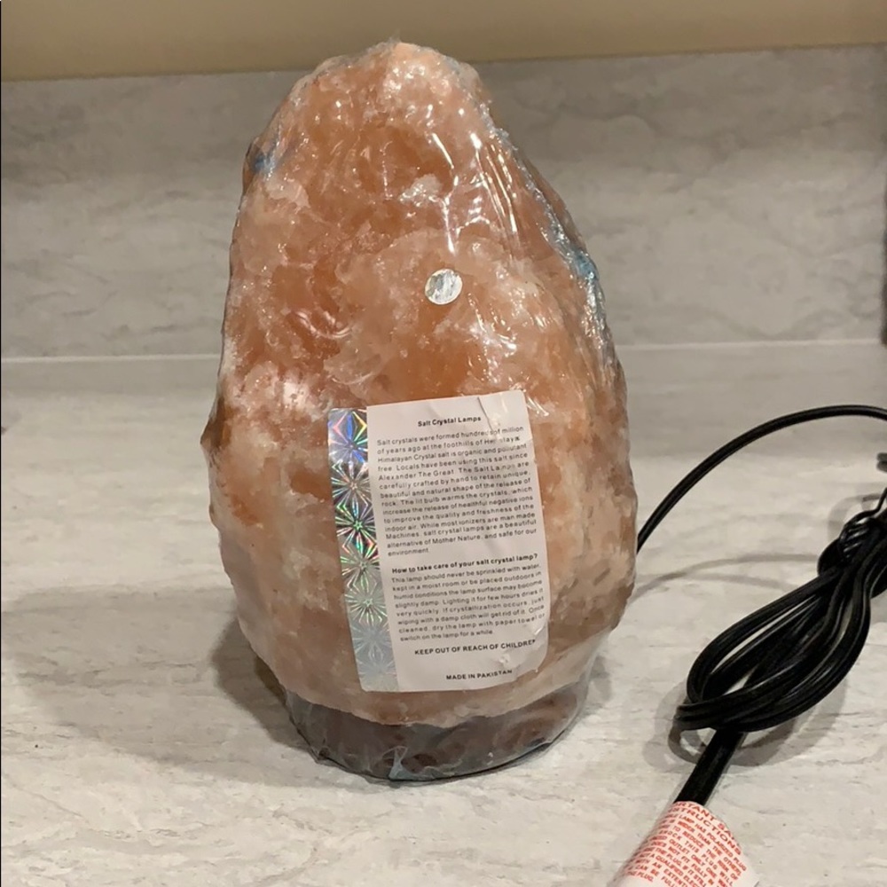 Salt Crystal Lamp